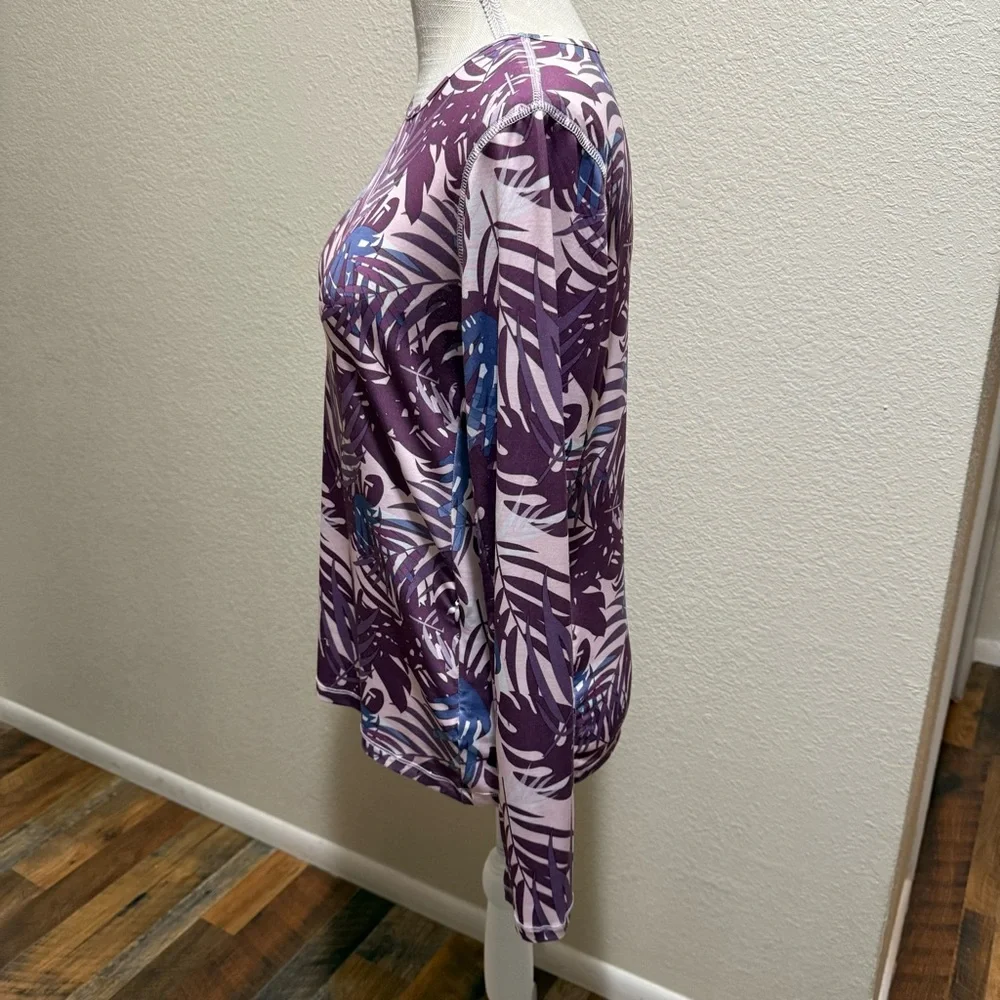 32 DEGREES COOL Women's Purple Leaf Shirt Size Small Sun Protection UPF 50+